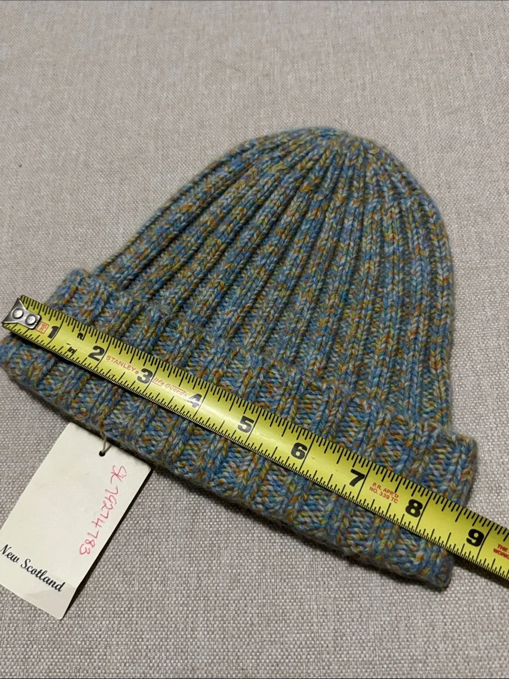 NWT New Scotland  Superfine Geelong Lambswool Hat-Unisex -Multi Color